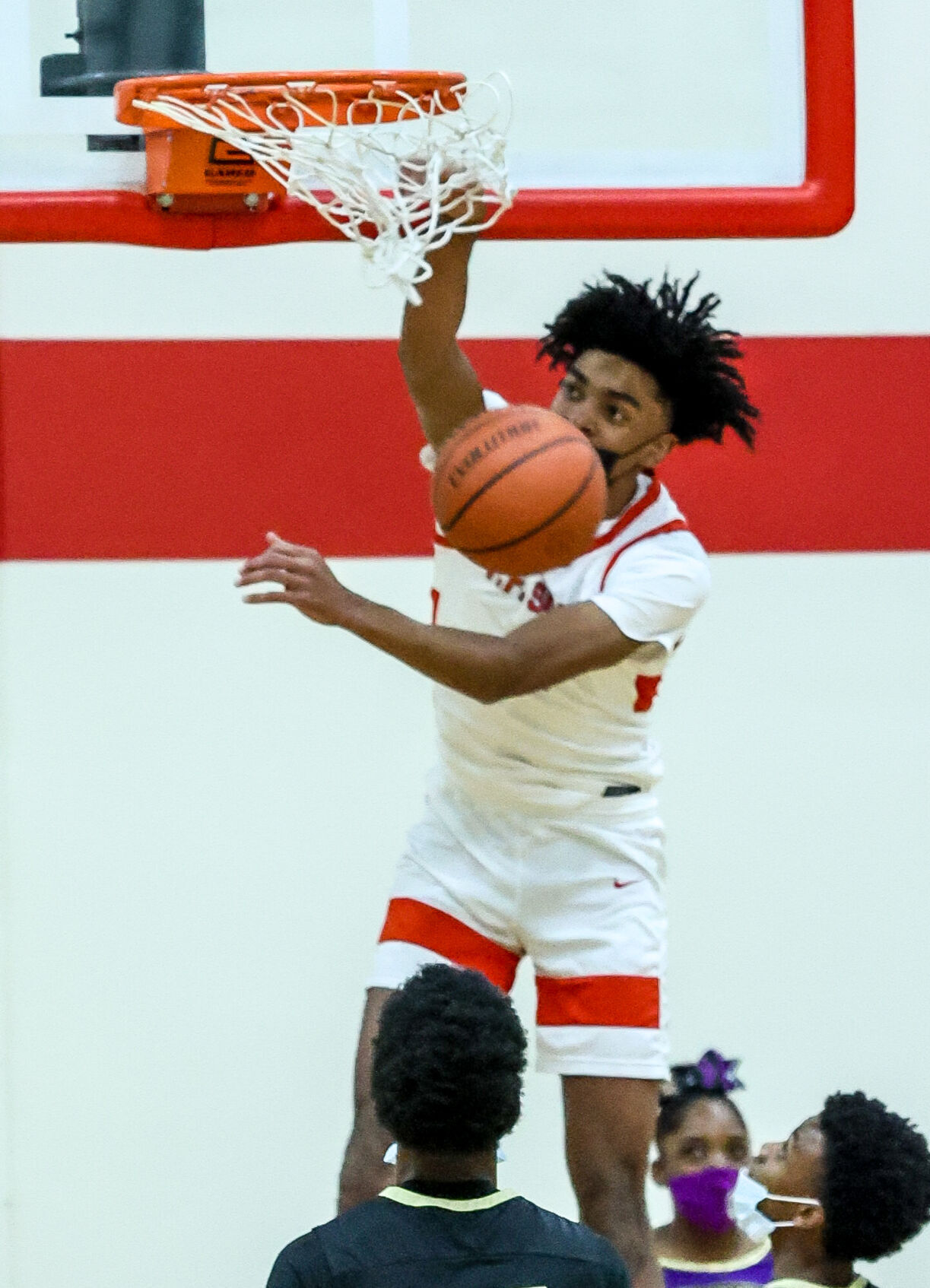 Boys basketball - TF North visits TF South